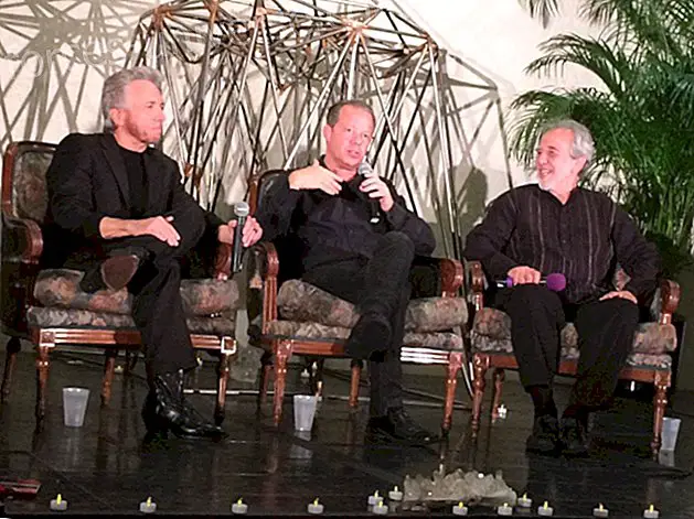 Panel van drie wetenschappers - Vragen en antwoorden - Zomerlichtconferentie - Boodschappen uit de hemel