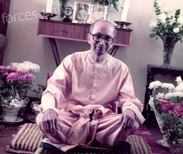 What is Vedanta ?, by Swami Paratparananda - Messages from Heaven