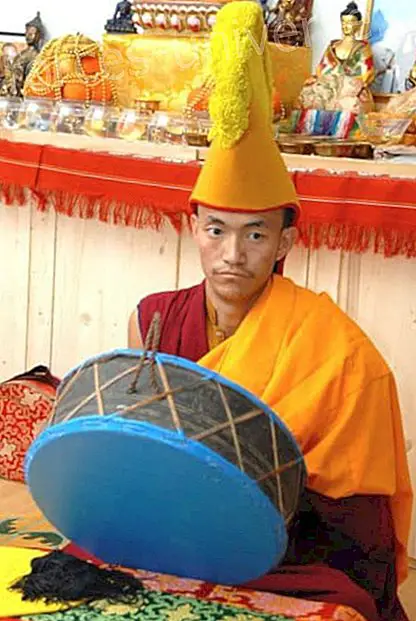 Dakpa Mindruk, Pujas et rituel Chod: cérémonies du bouddhisme tibétain.  Madrid Espagne - février et mars 2016 - Les professionnels