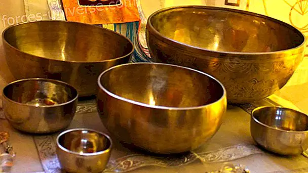 Mga bas at pakinabang ng pagmumuni-muni sa mga Tibetan bowls