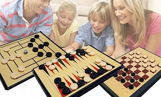 Family unit.  Board games for happiness. - Wisdom and knowledge